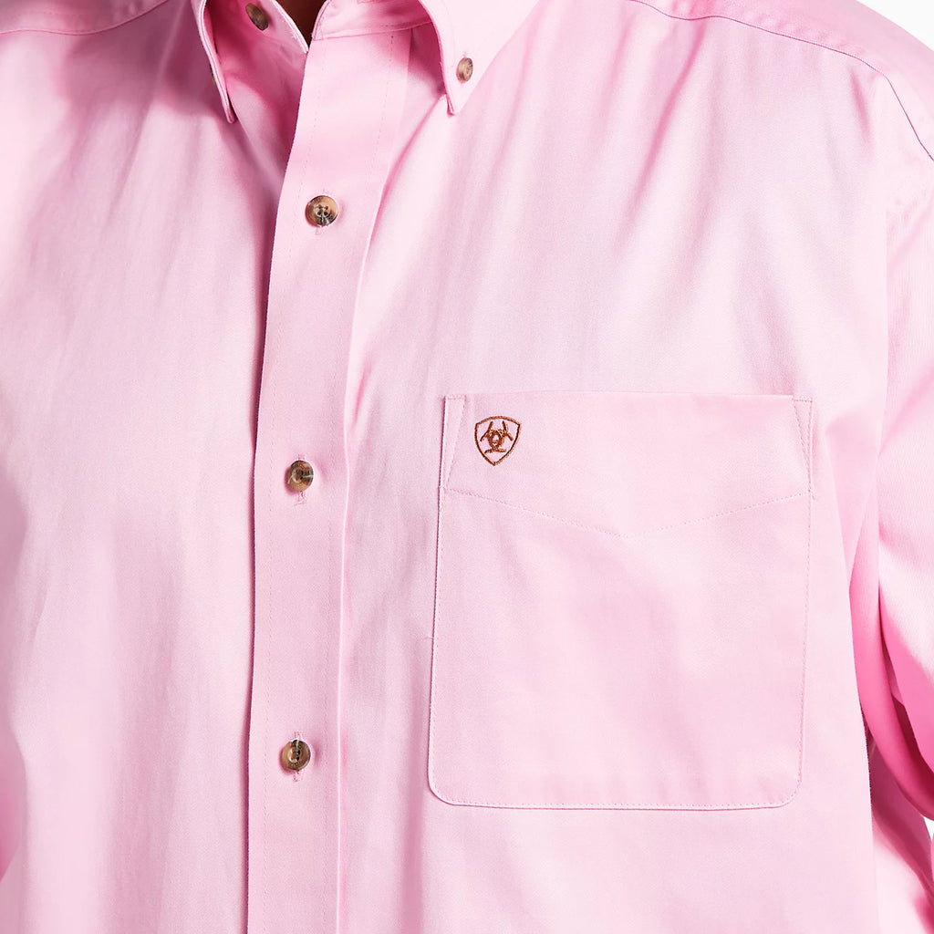 Ariat Men's Solid Twill Classic Fit Shirt